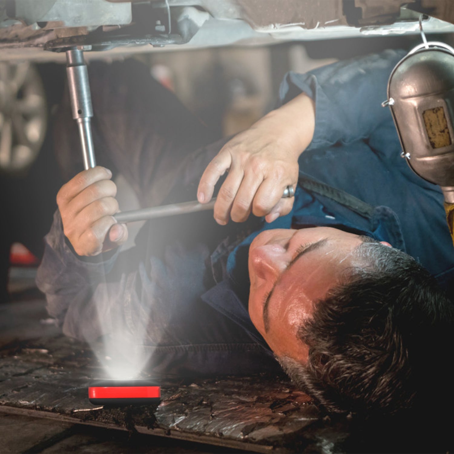 Magnetic LED Work Light With Hook Compact Flashlight For Camping Hiking Emergency